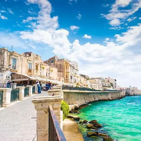 Lejlighed Fronte Mare 5min Da Noto Wifi-giardino Avola