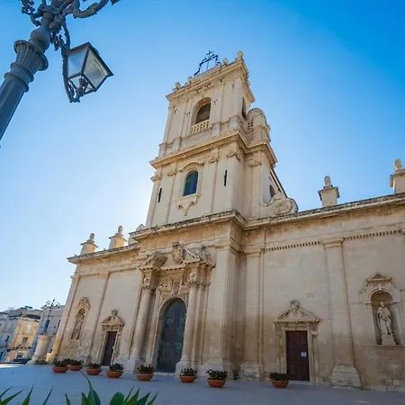 Lejlighed Fronte Mare 5min Da Noto Wifi-giardino *
